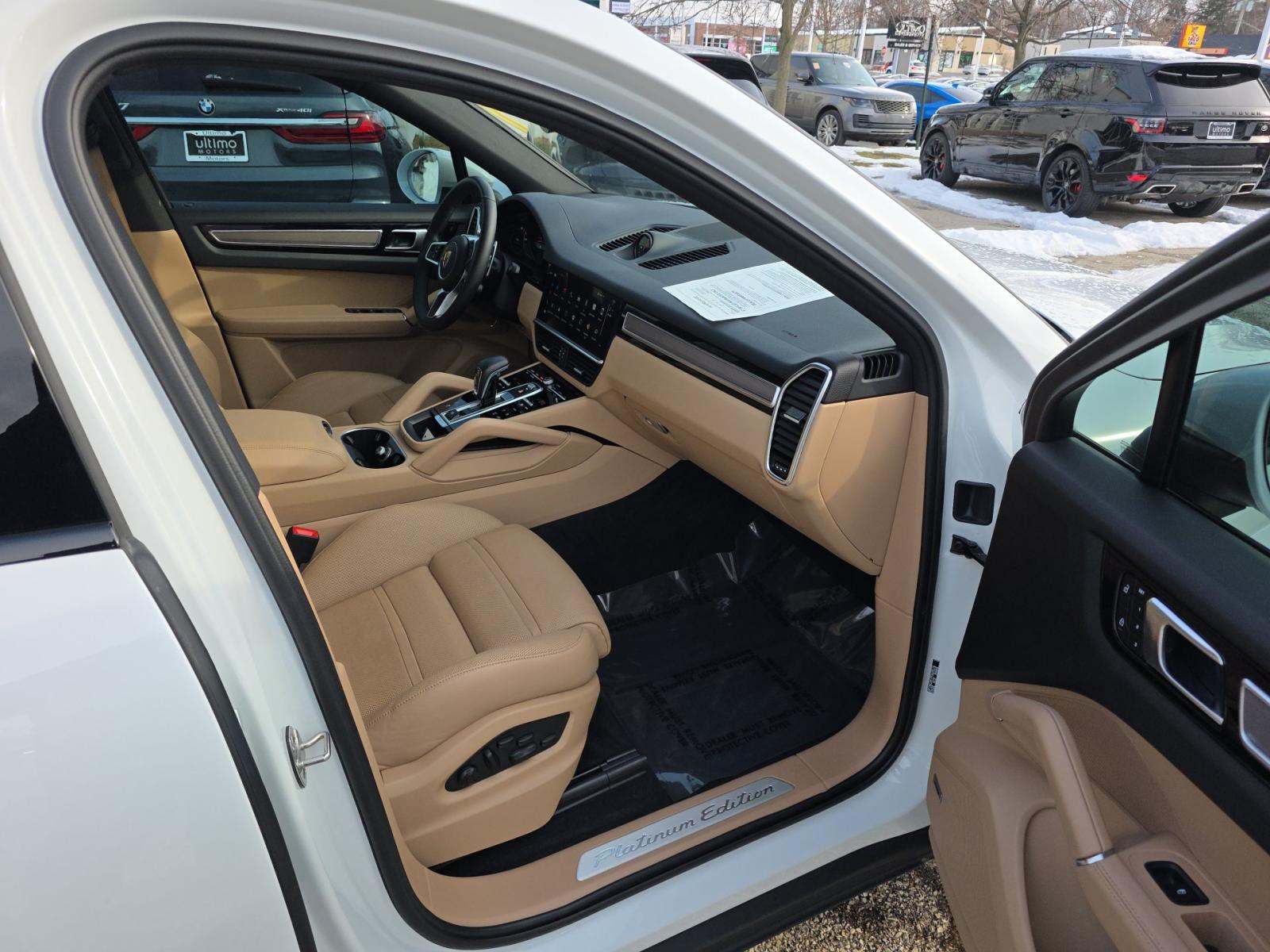 2023 Porsche Cayenne Platinum Edition AWD