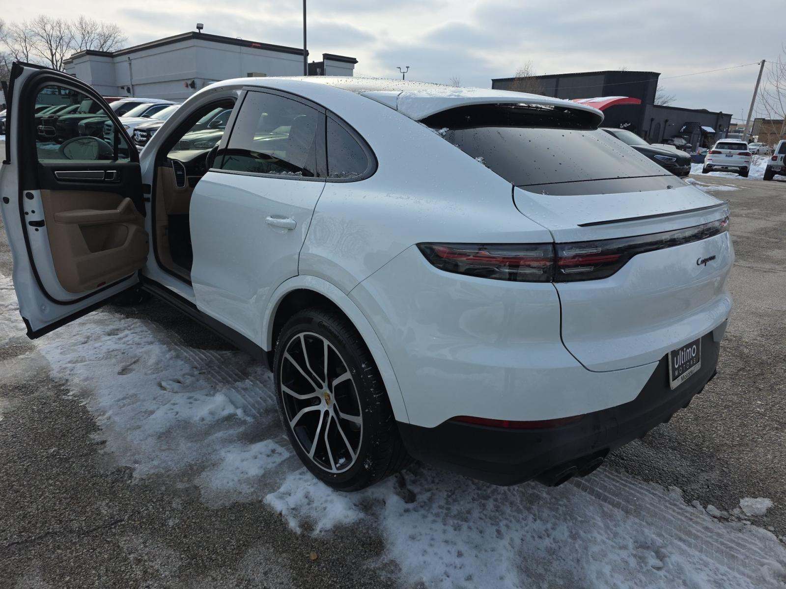 2023 Porsche Cayenne Platinum Edition AWD