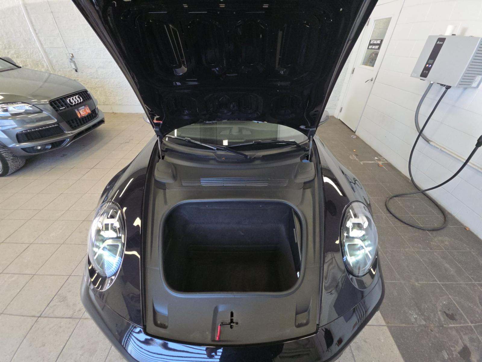 2024 Porsche 911 Carrera T RWD