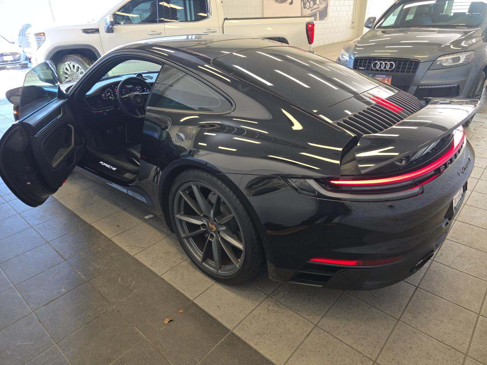 2024 Porsche 911 Carrera T RWD