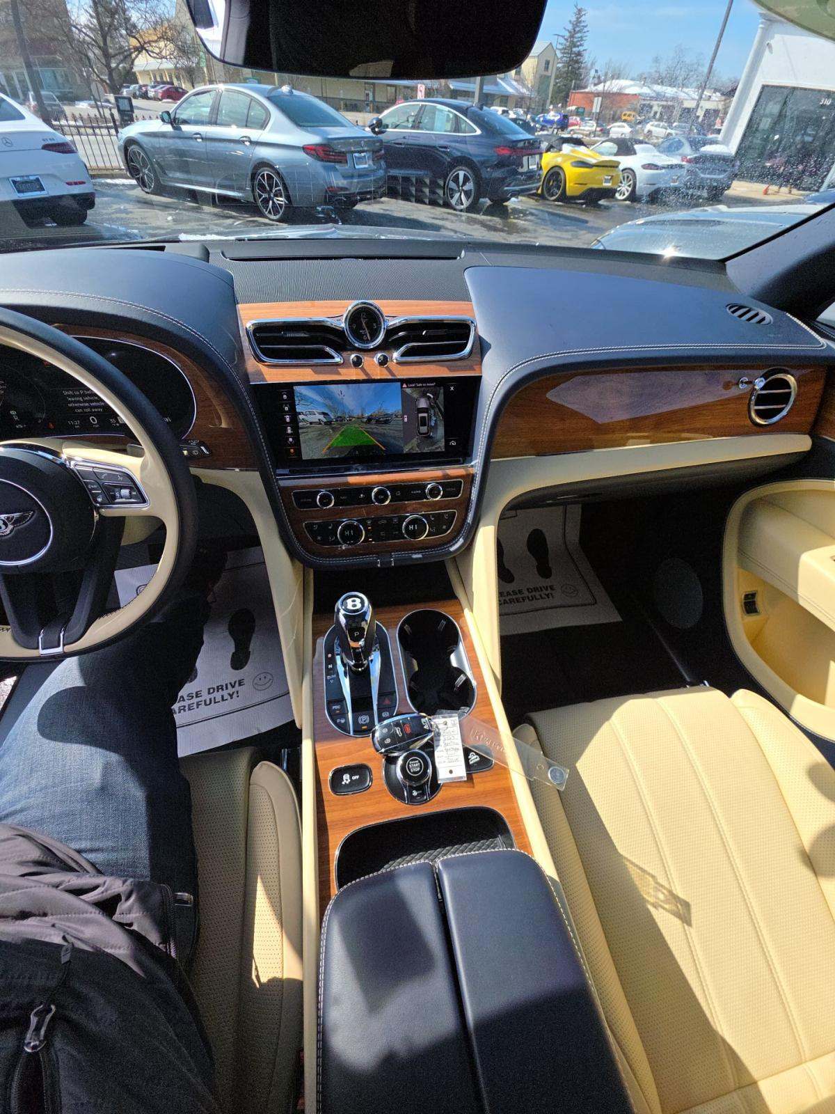2023 Bentley Bentayga EWB Base AWD