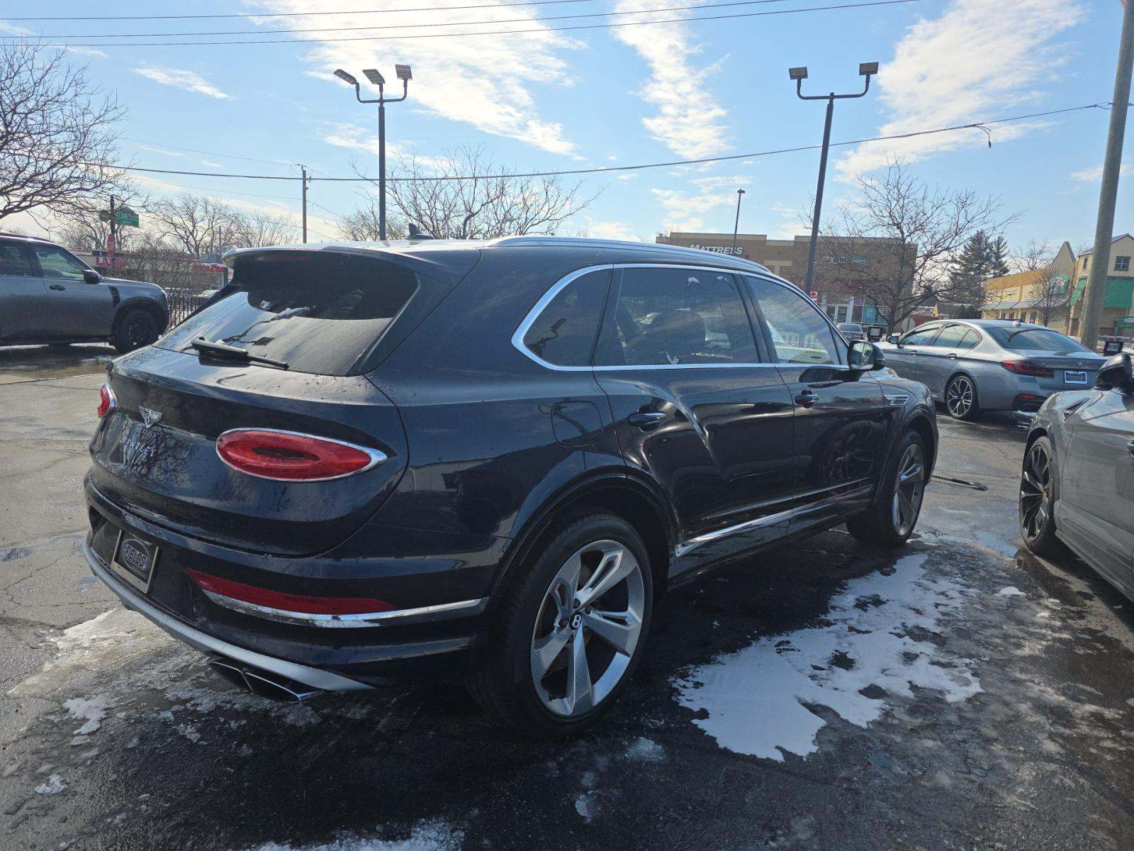 2023 Bentley Bentayga EWB Base AWD