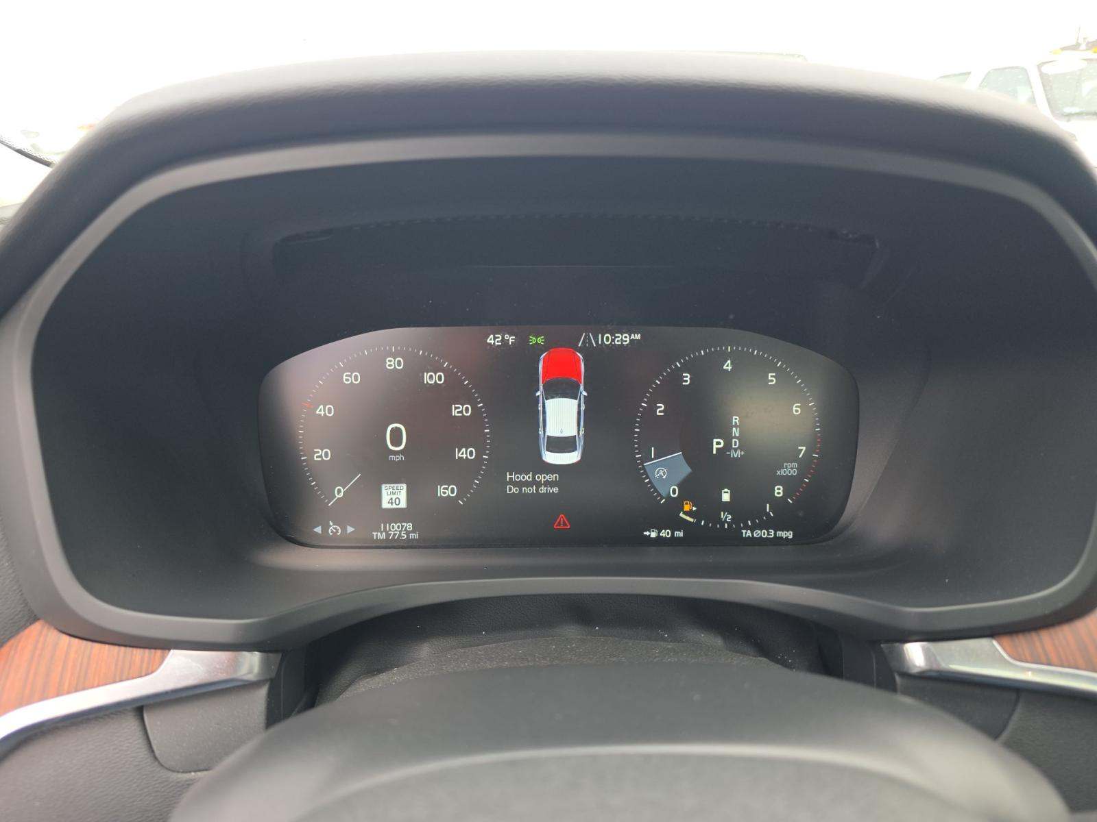 2022 Volvo S60 B5 Momentum AWD
