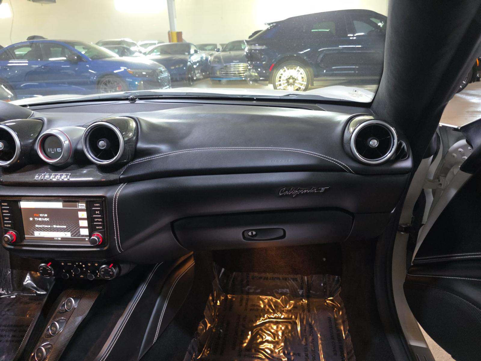 2015 Ferrari California Base RWD