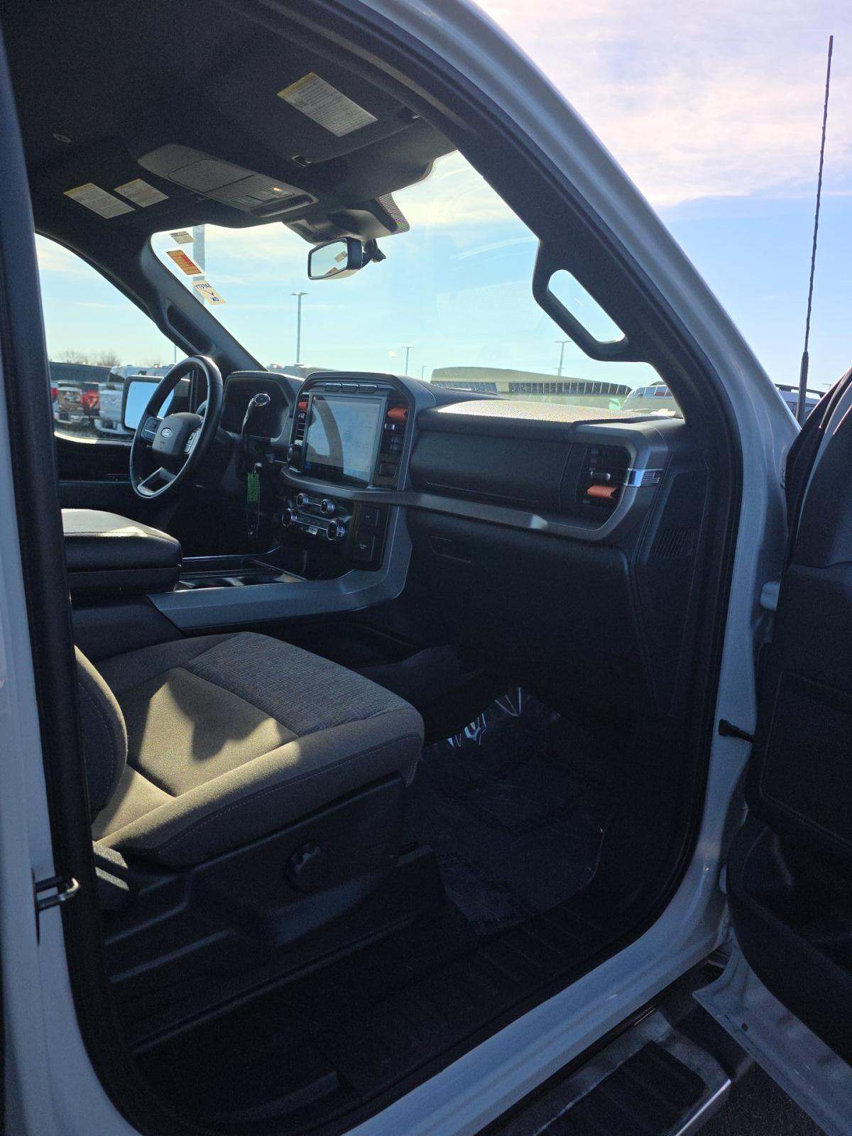 2024 Ford F-150 Hybrid XLT AWD