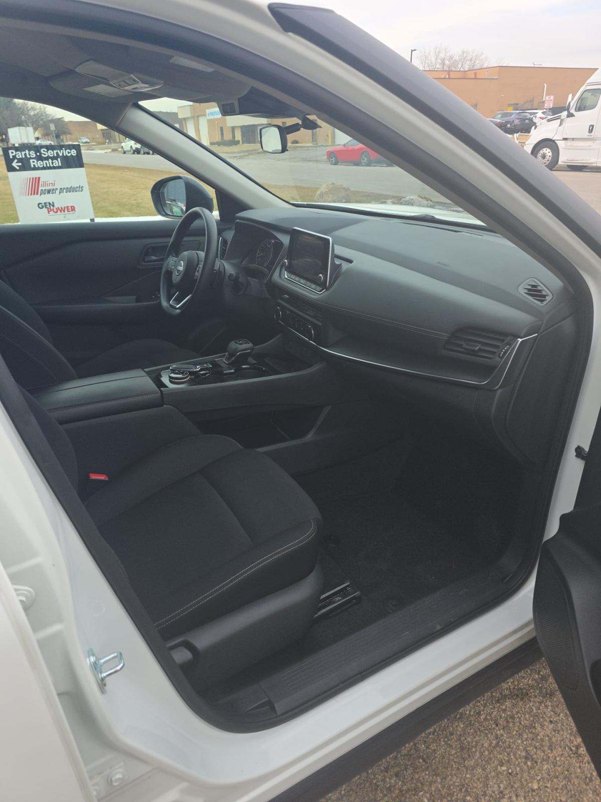 2024 Nissan Rogue S AWD