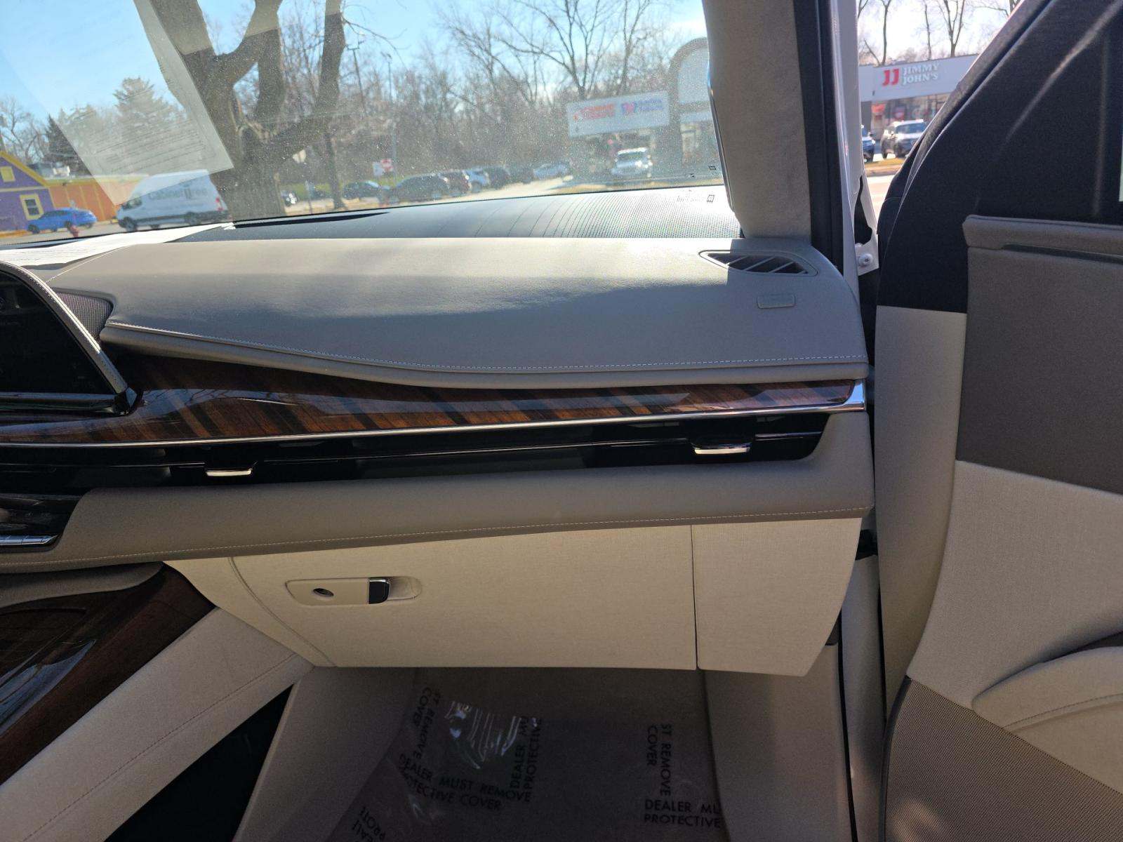 2024 Cadillac Escalade Premium Luxury Platinum AWD