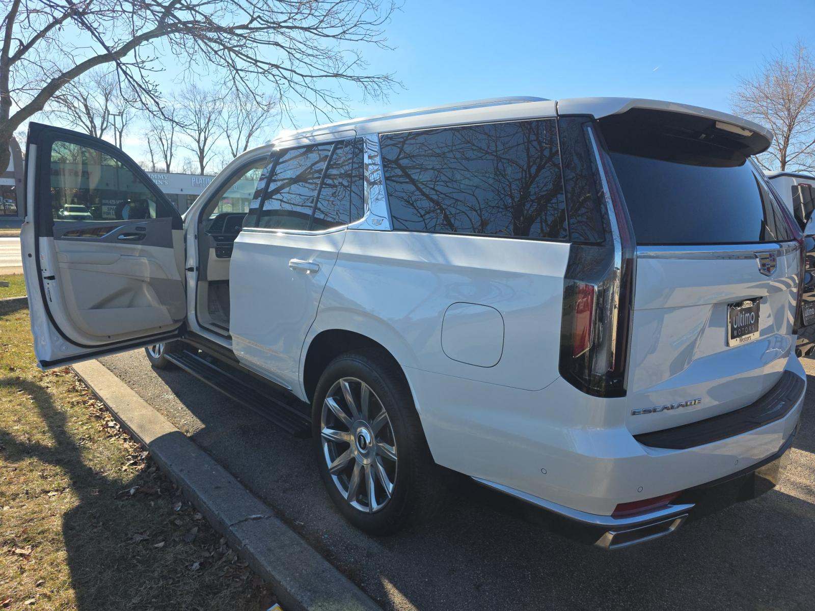 2024 Cadillac Escalade Premium Luxury Platinum AWD