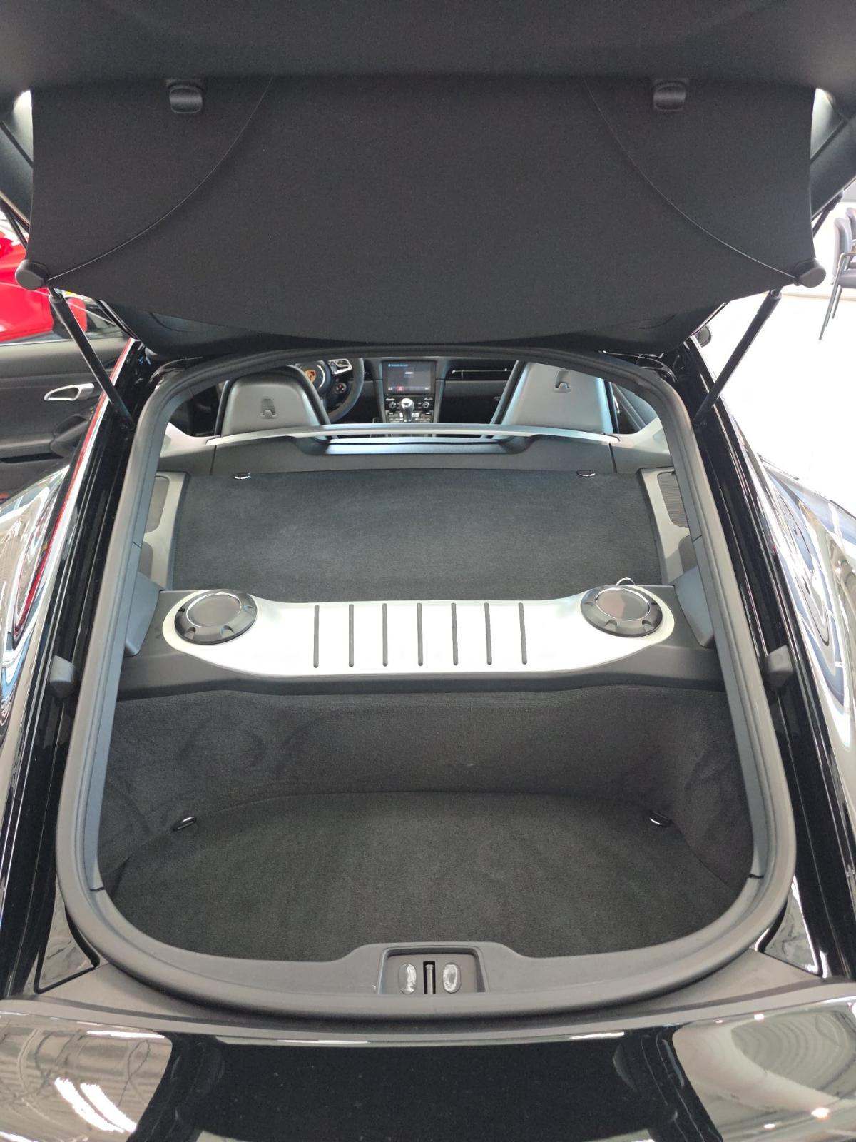 2019 Porsche 718 Cayman S RWD