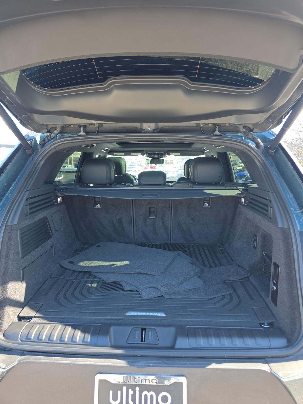 2023 Land Rover Range Rover Sport SE AWD