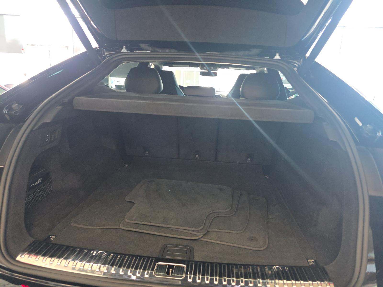 2021 Lamborghini Urus Base AWD