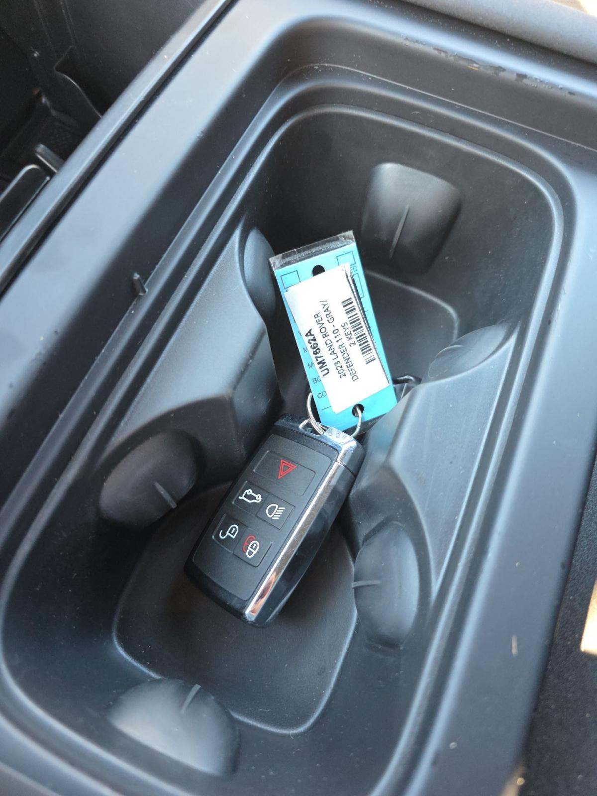 2023 Land Rover Defender 110 X-Dynamic SE AWD