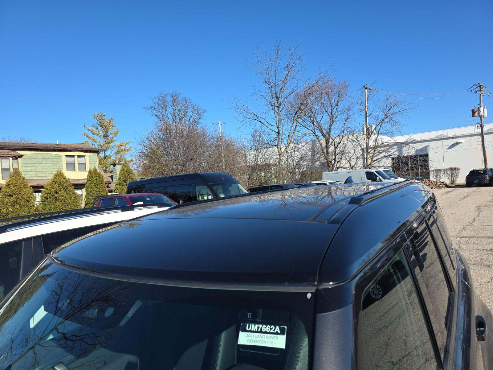 2023 Land Rover Defender 110 X-Dynamic SE AWD