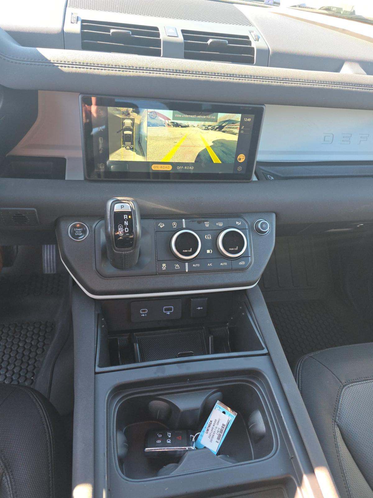 2023 Land Rover Defender 110 X-Dynamic SE AWD