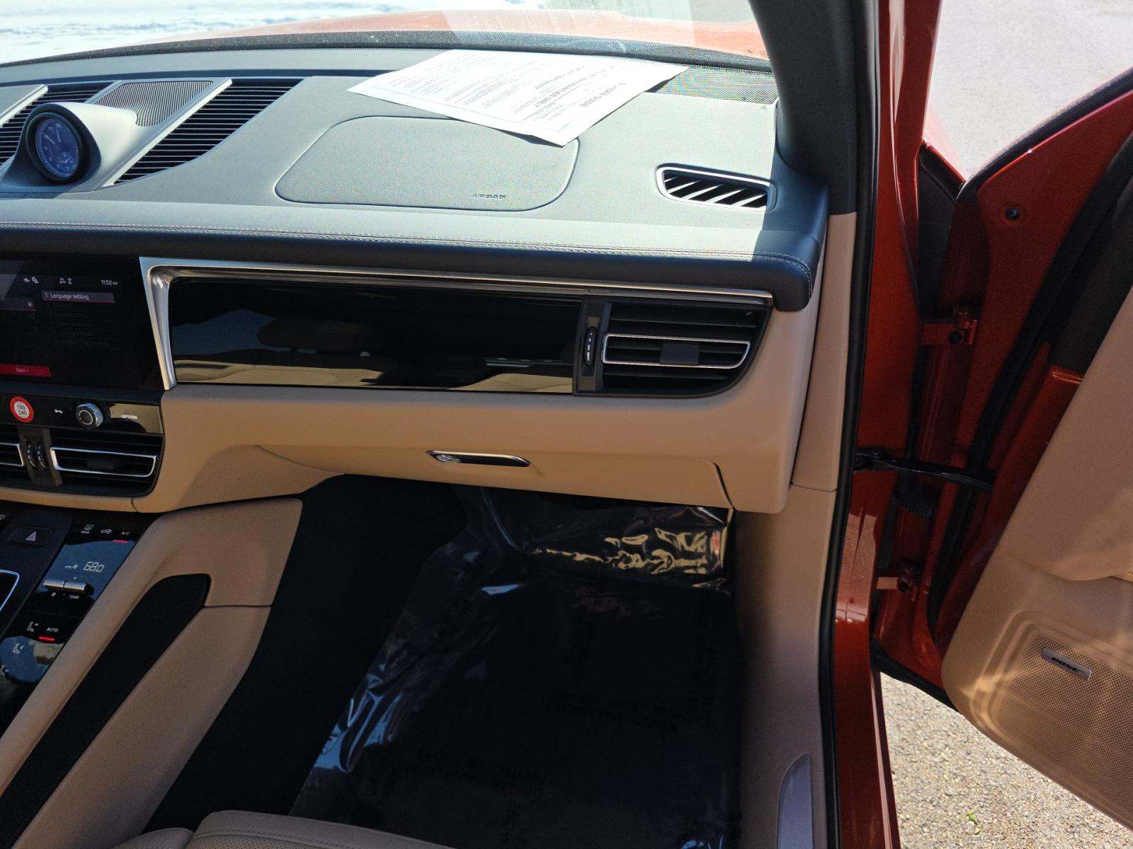 2022 Porsche Macan S AWD