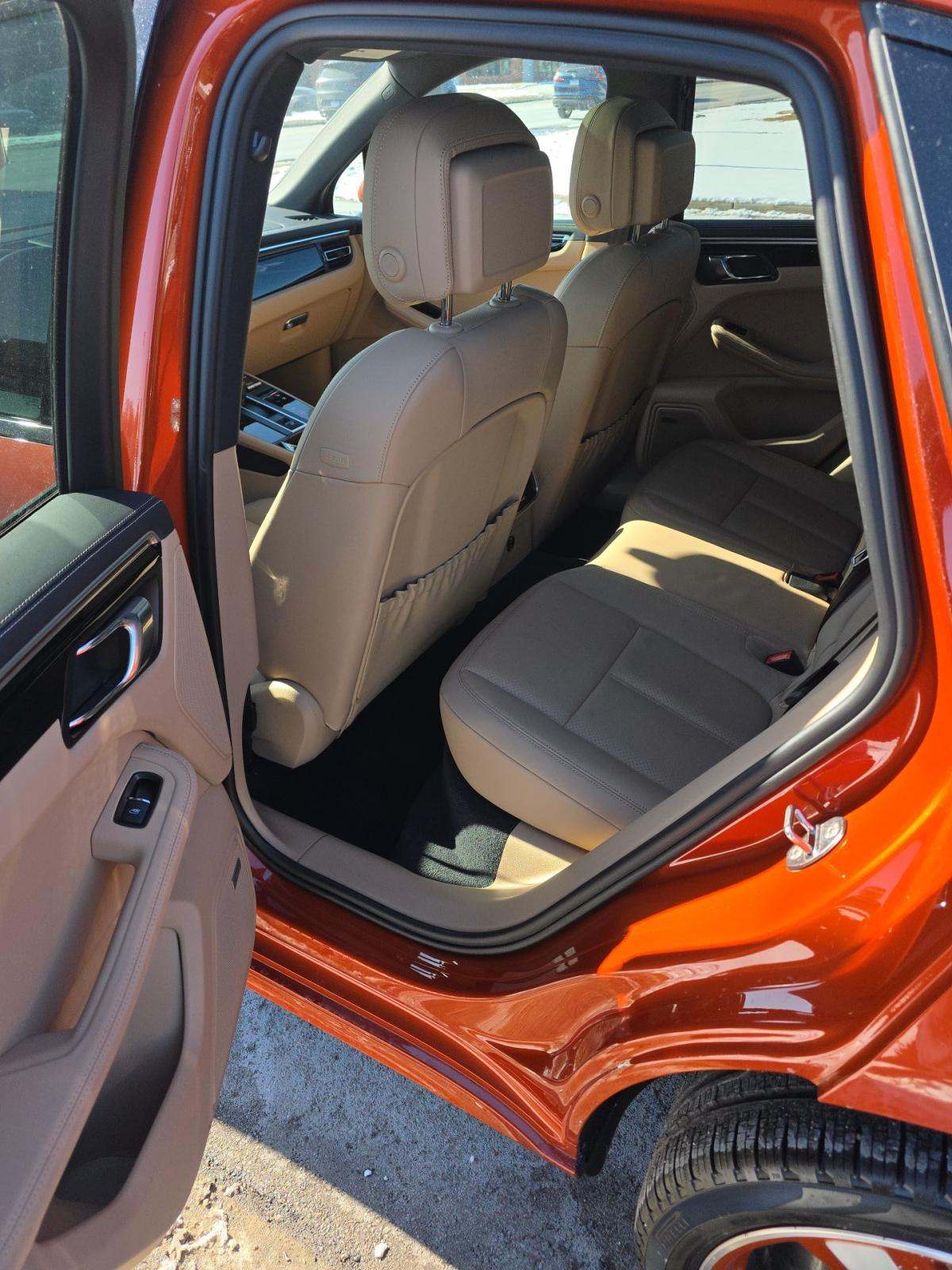 2022 Porsche Macan S AWD