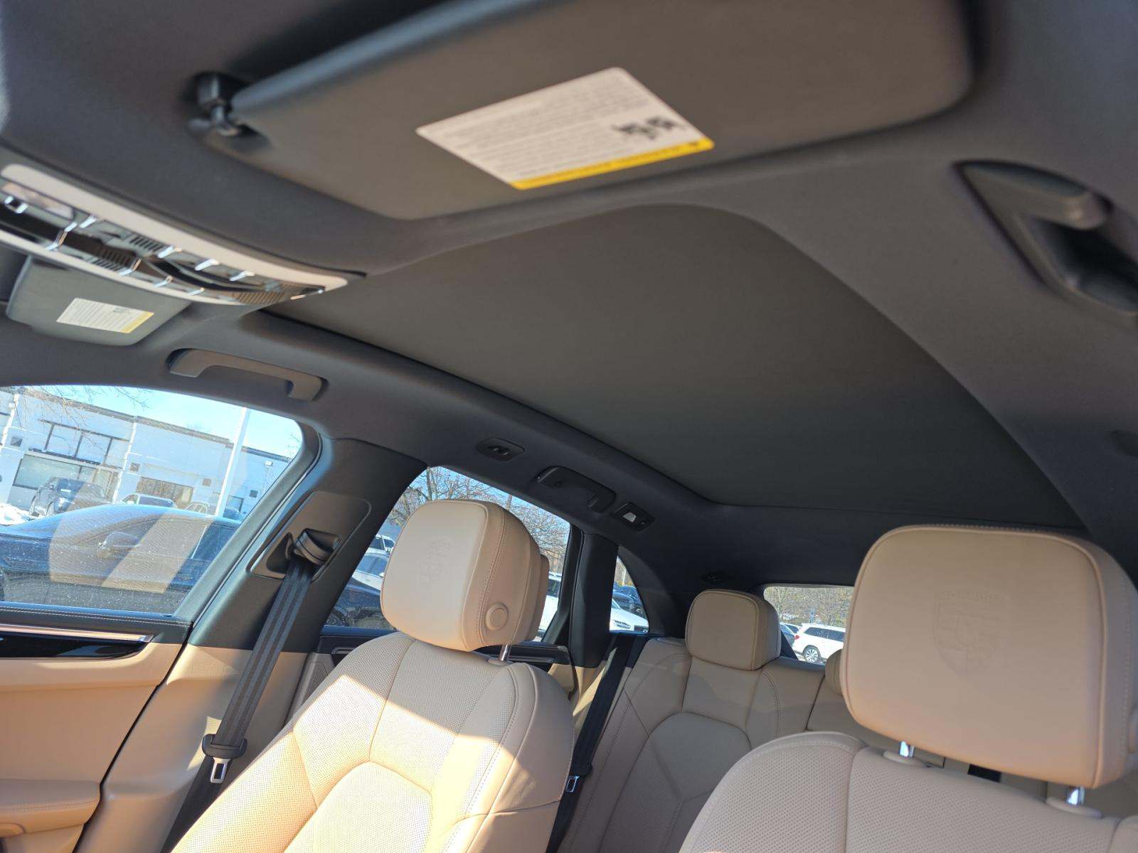 2022 Porsche Macan S AWD