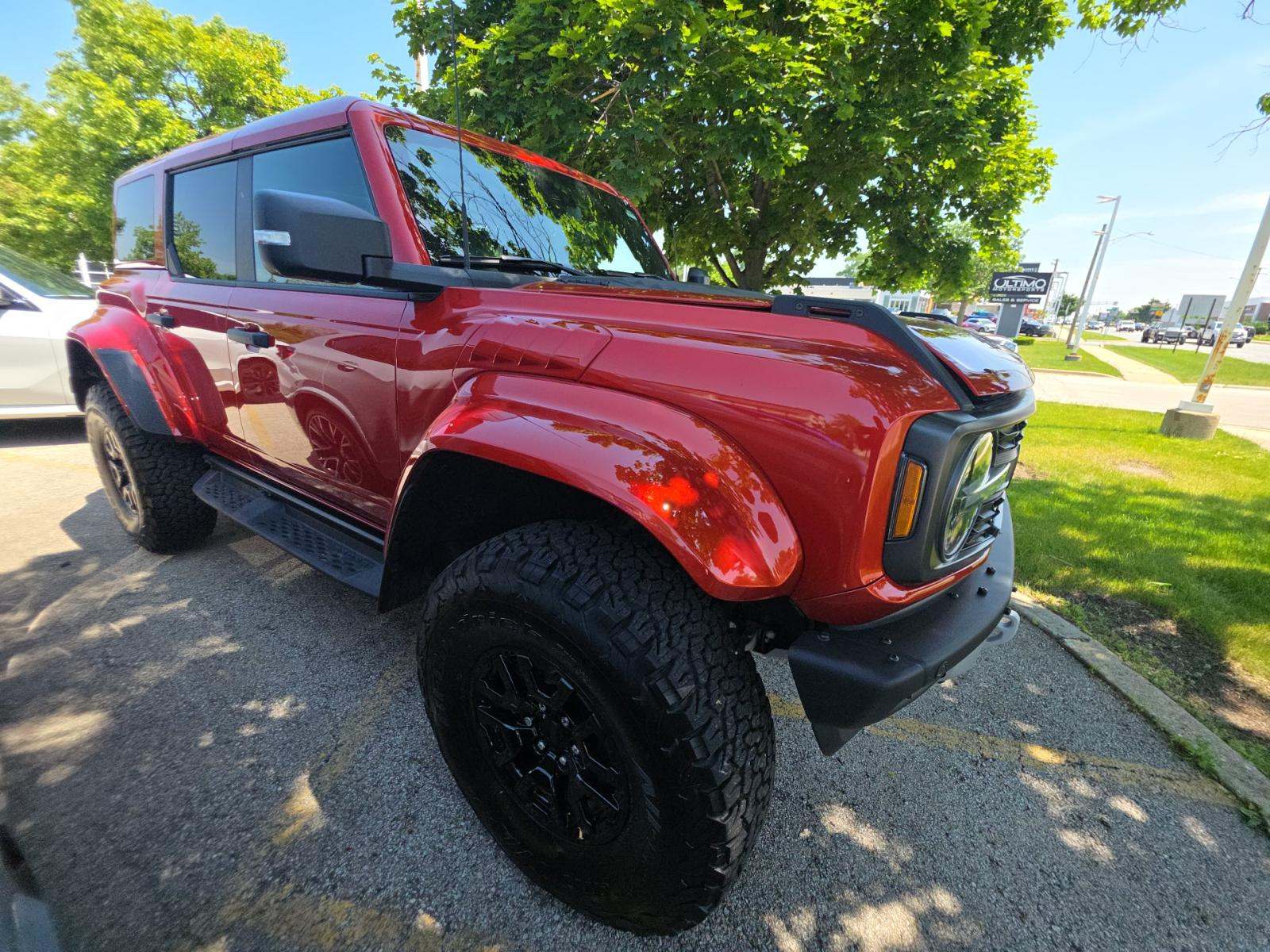 FORD BRONCO - 4
