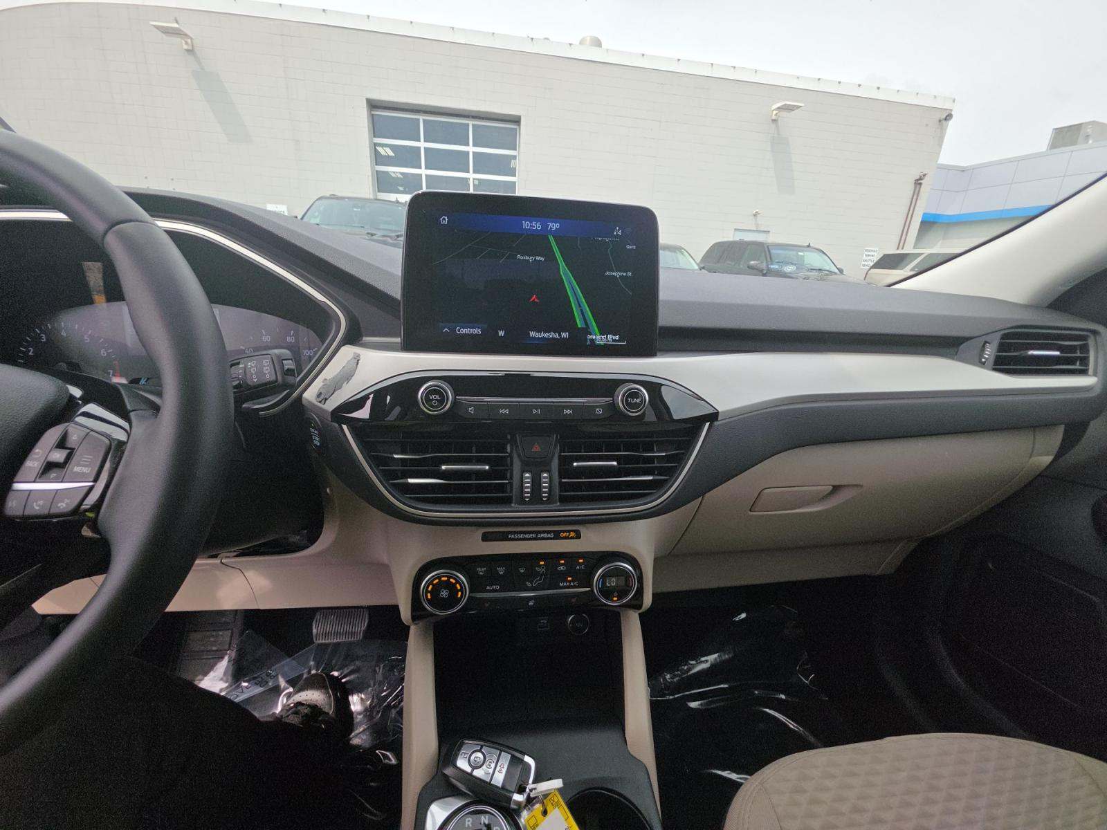FORD ESCAPE - 10