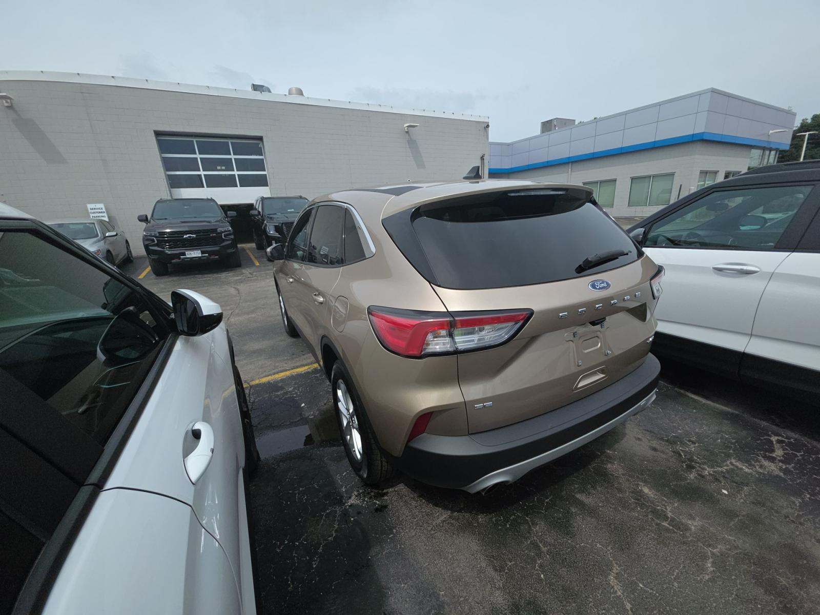 FORD ESCAPE - 2