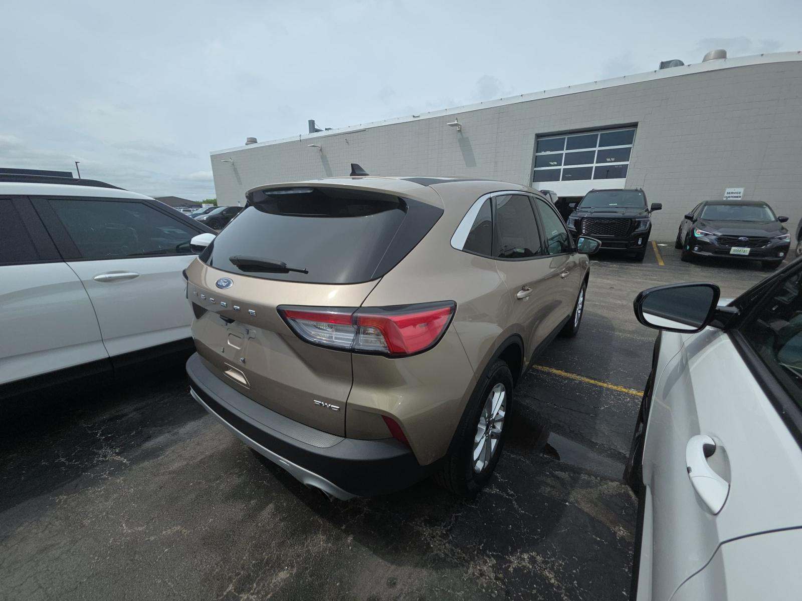 FORD ESCAPE - 3