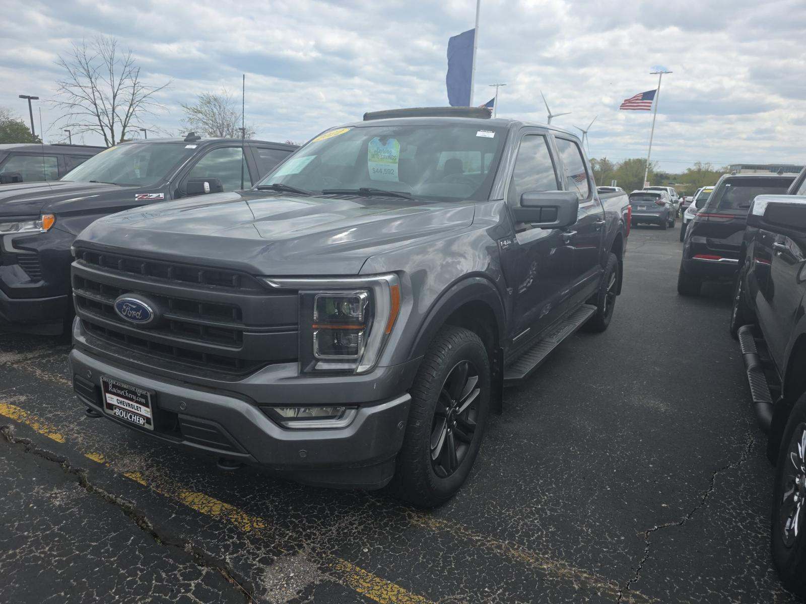 2022 Ford F-150 Hybrid Lariat AWD