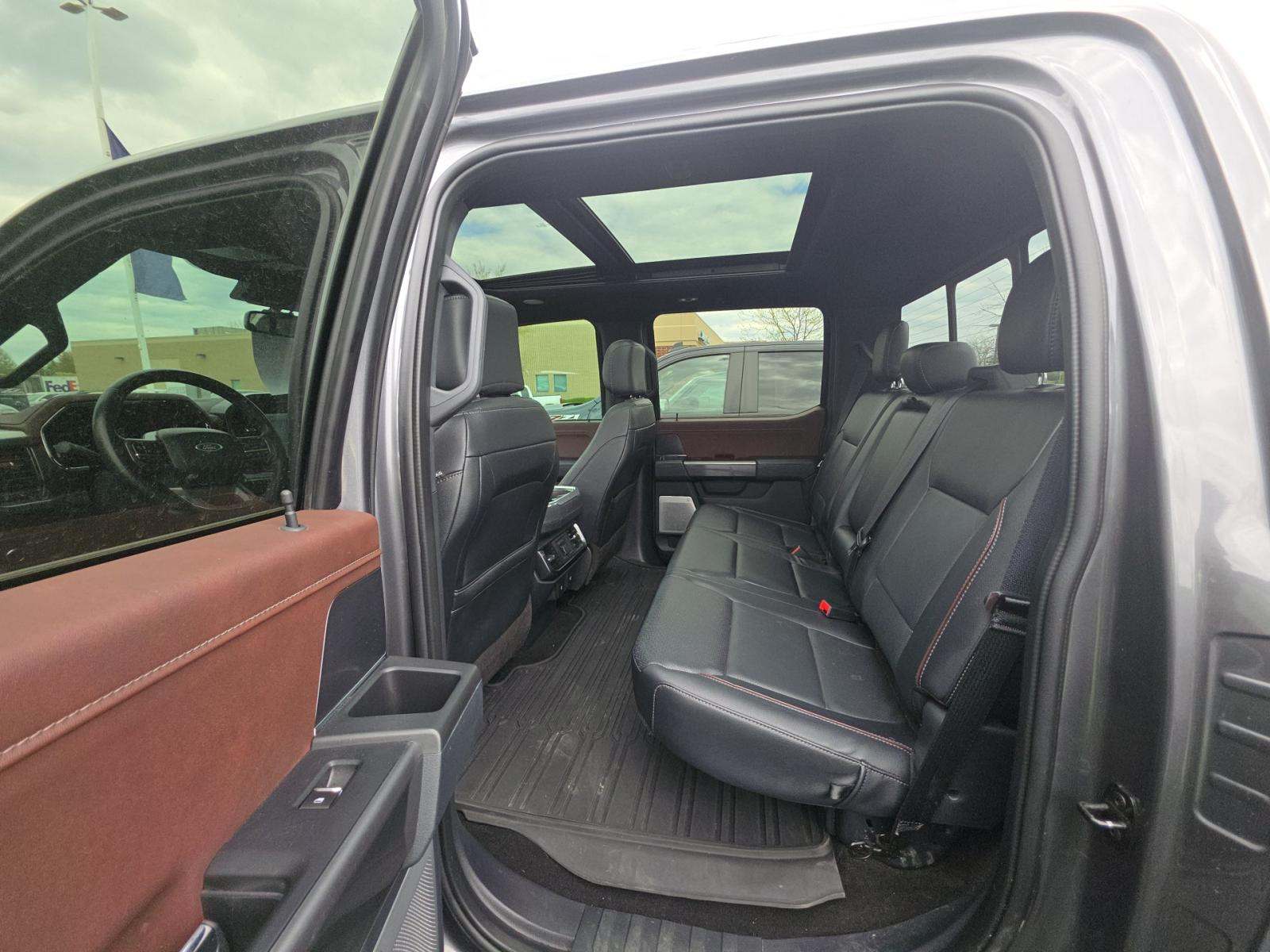 2022 Ford F-150 Hybrid Lariat AWD