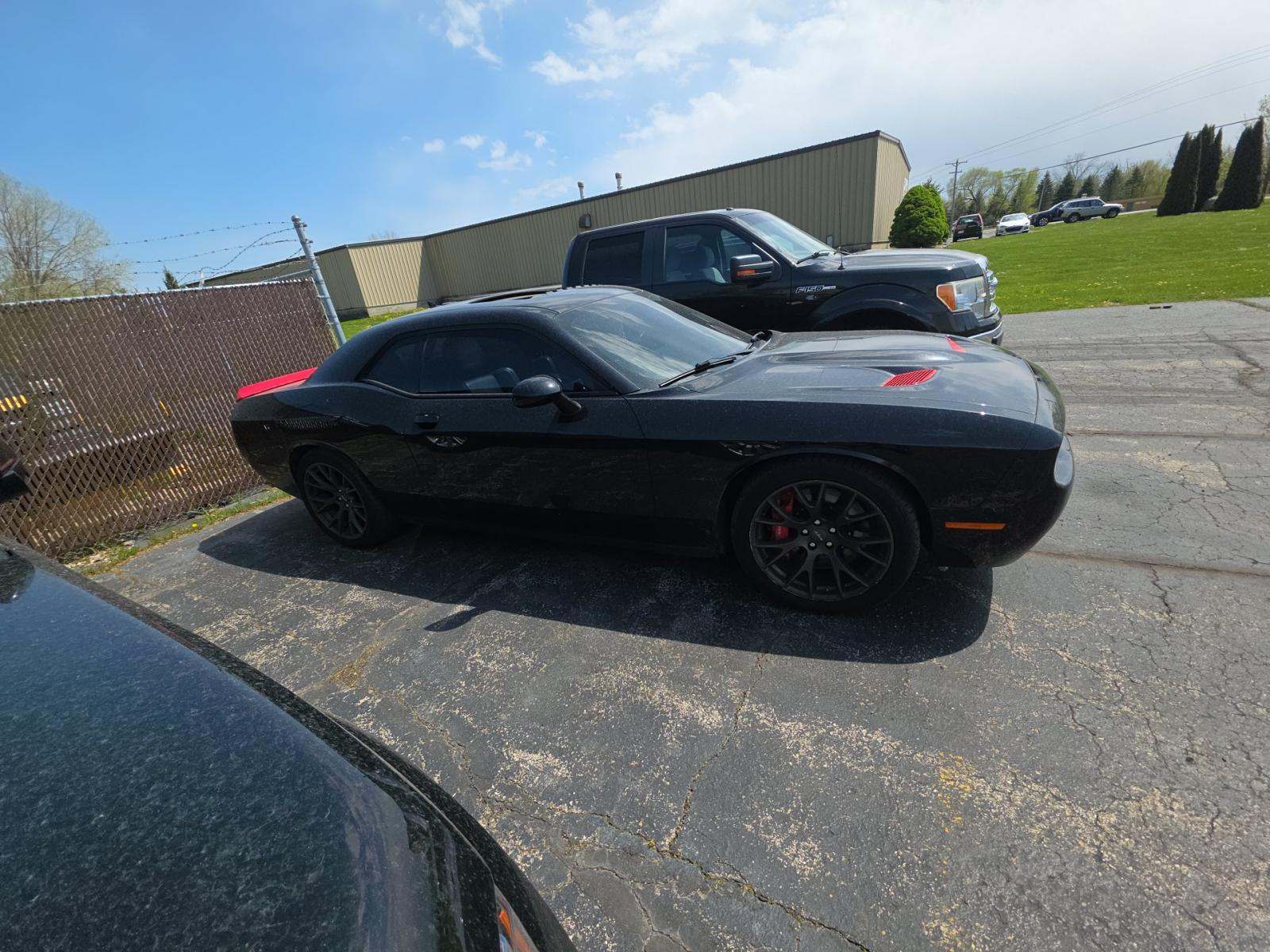 2016 Dodge Challenger SRT Hellcat RWD