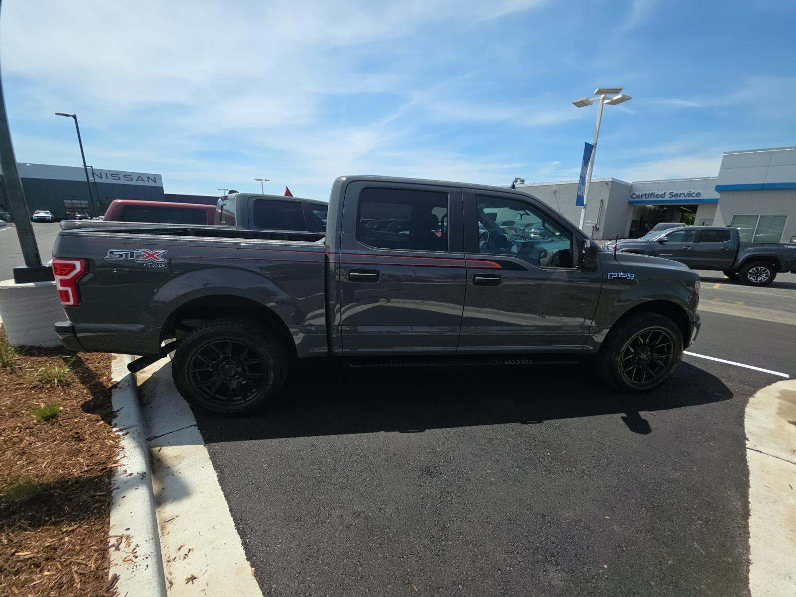 FORD F-150 - 4
