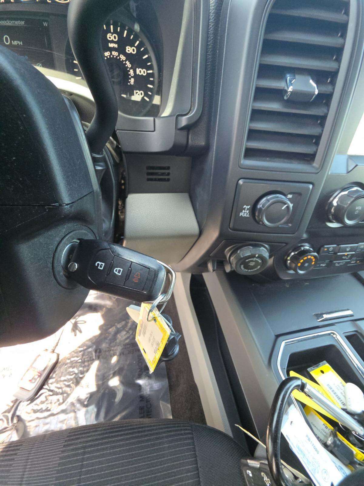 FORD F-150 - 8