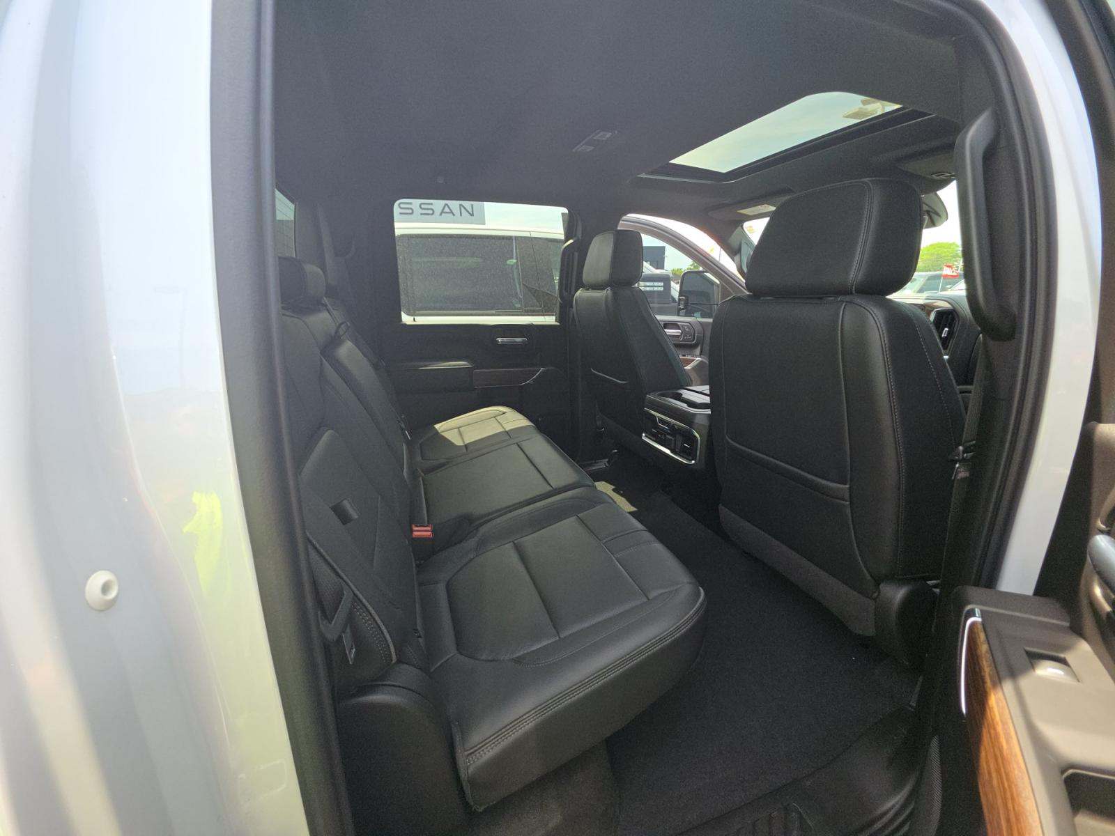 2023 Chevrolet Silverado 3500HD High Country AWD