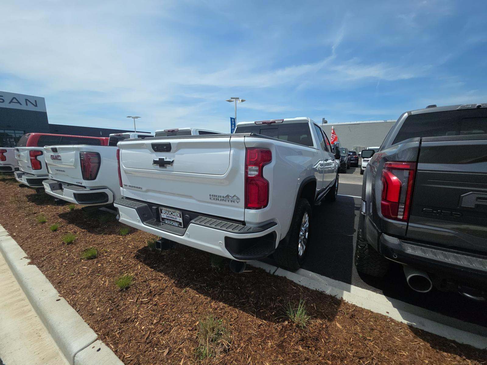 2023 Chevrolet Silverado 3500HD High Country AWD