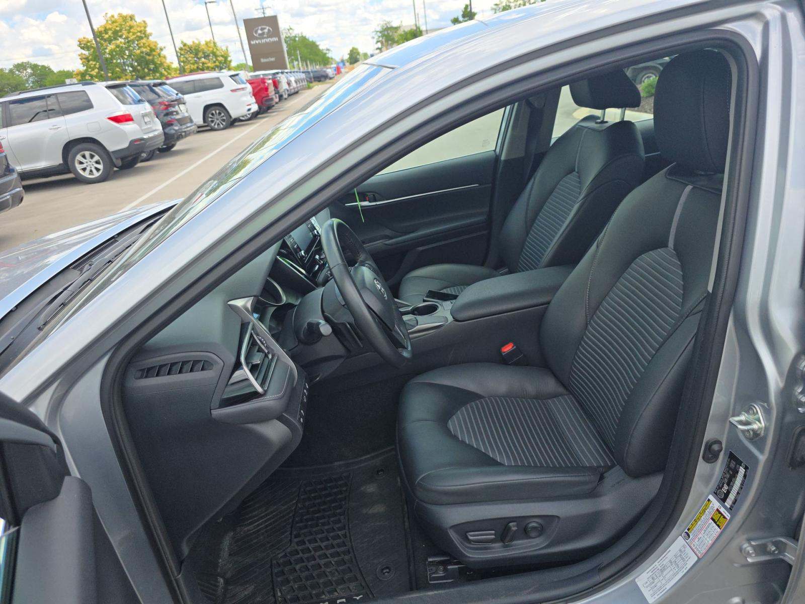 2024 Toyota Camry SE FWD