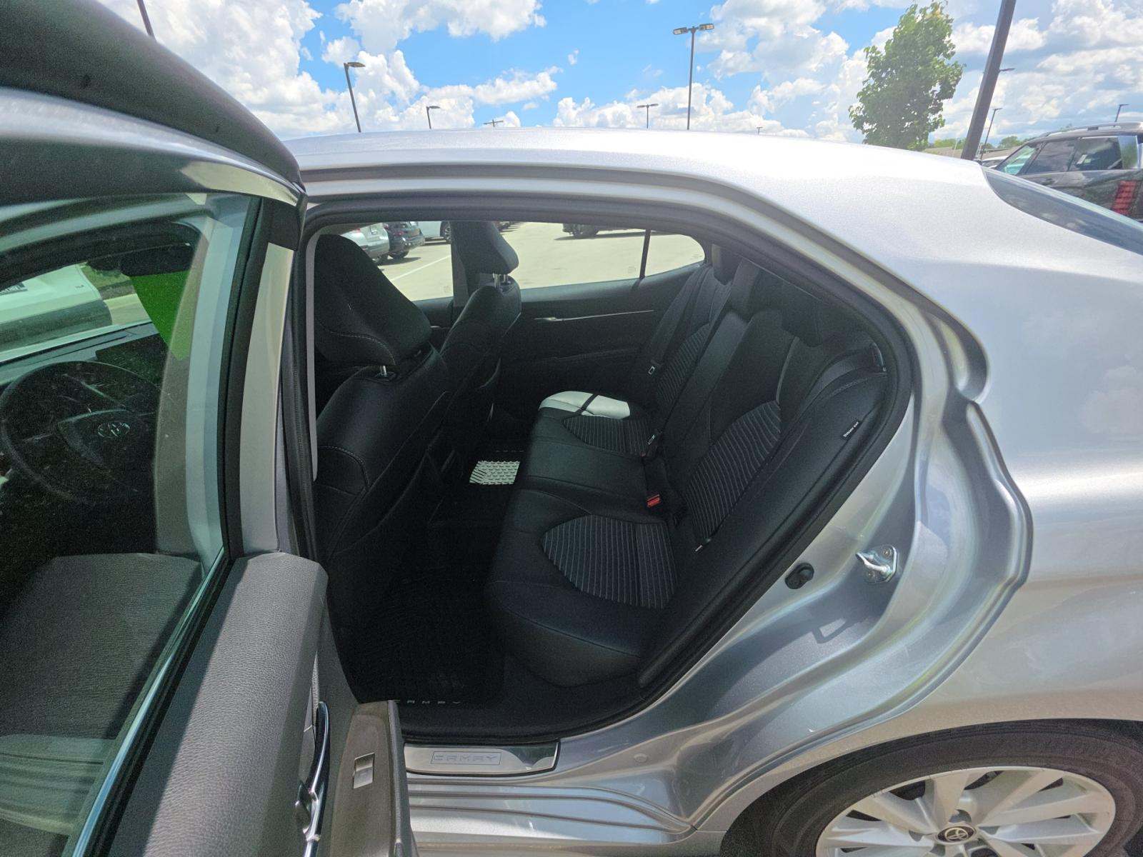 2024 Toyota Camry SE FWD