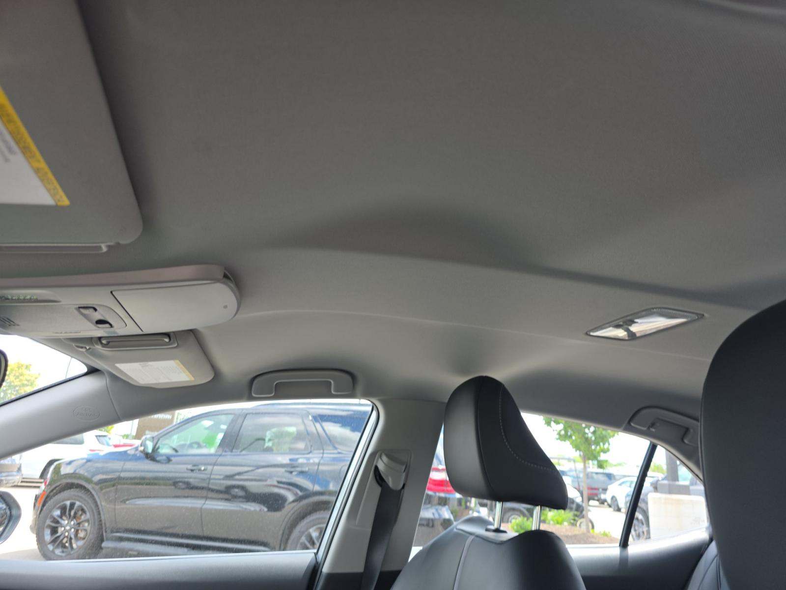 2024 Toyota Camry SE FWD