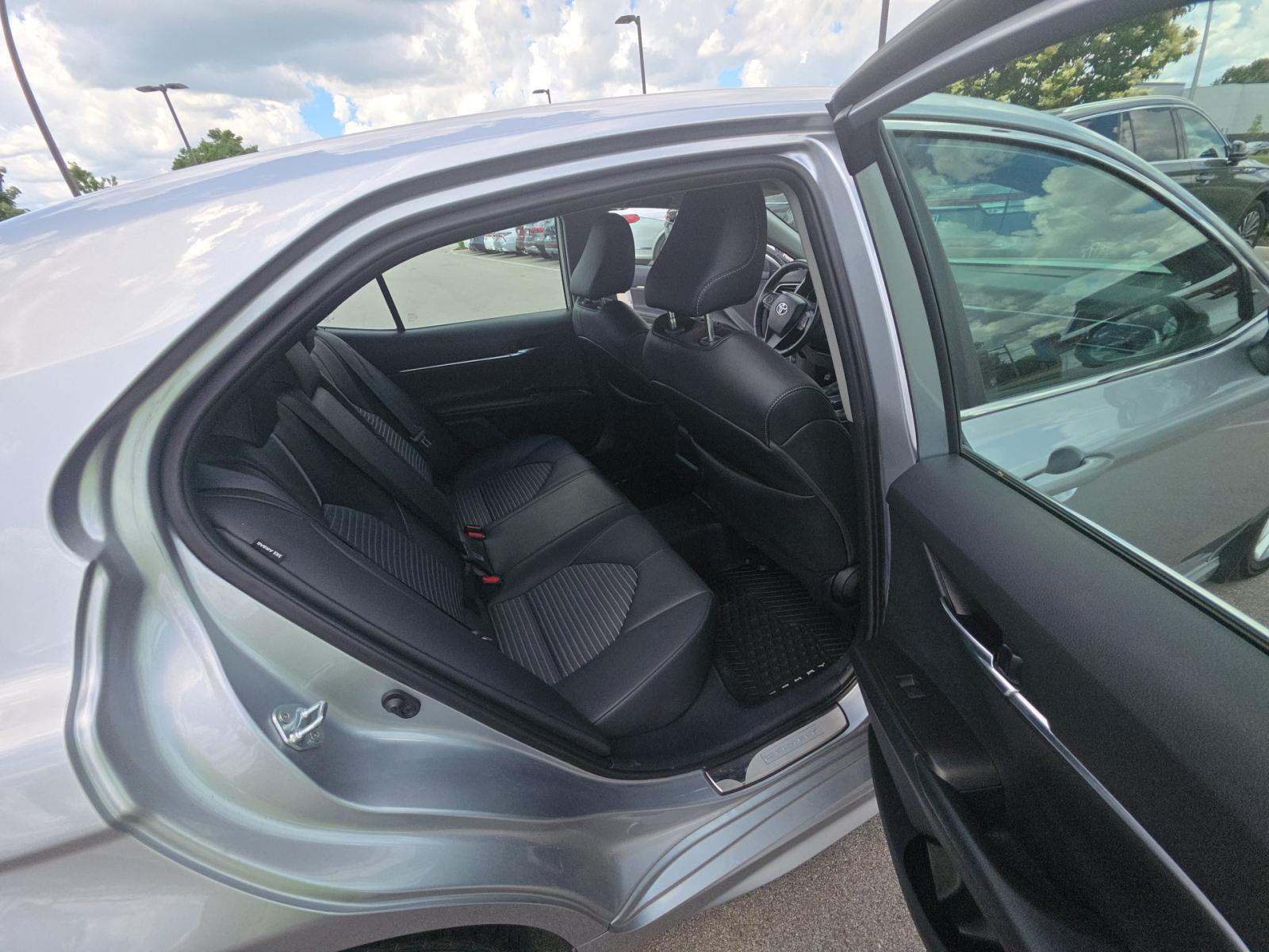 2024 Toyota Camry SE FWD