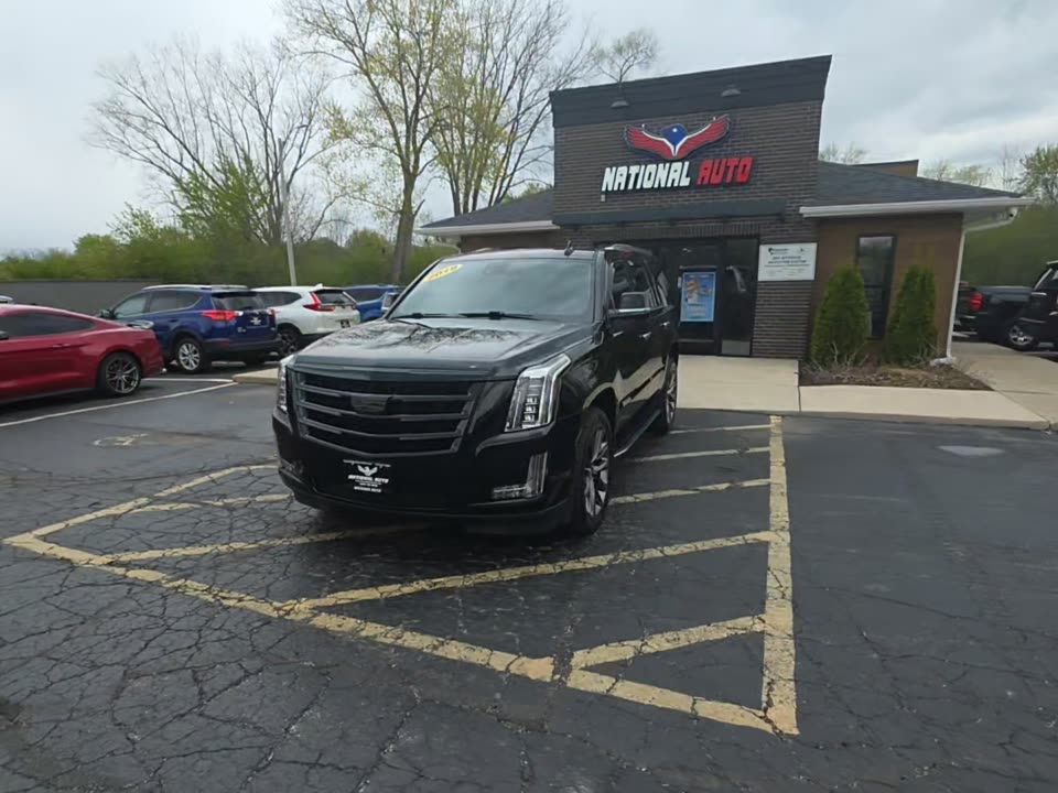 2019 Cadillac Escalade Luxury AWD