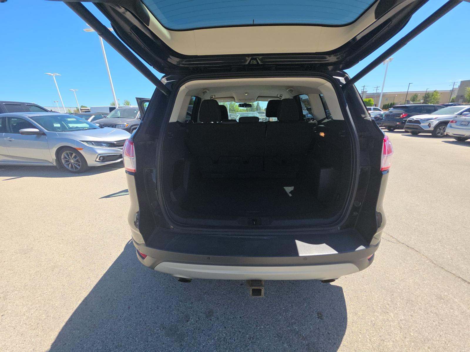 FORD ESCAPE - 10