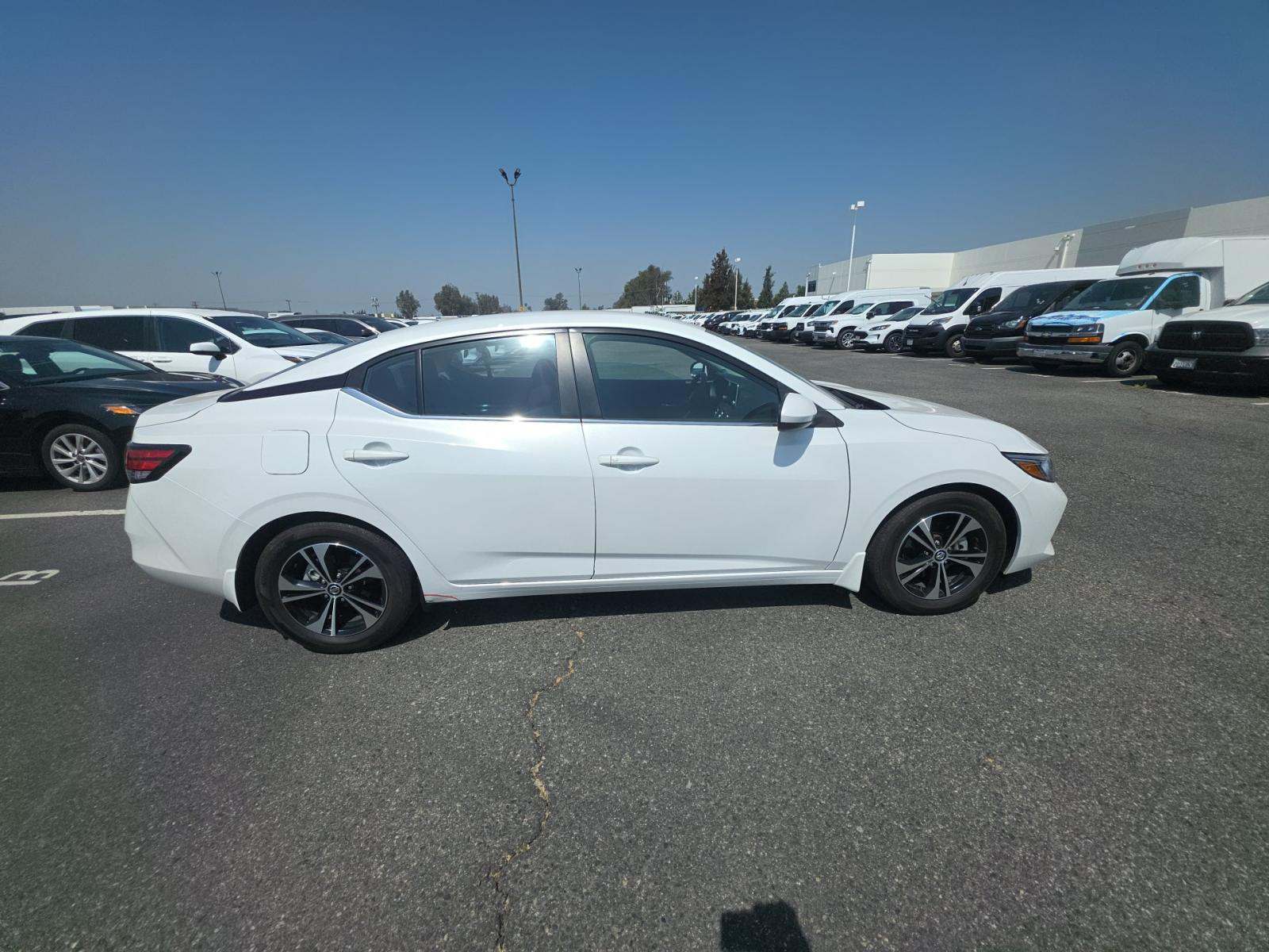 NISSAN SENTRA - 4