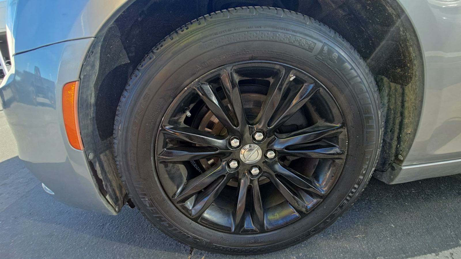 2016 Chrysler 300 C RWD