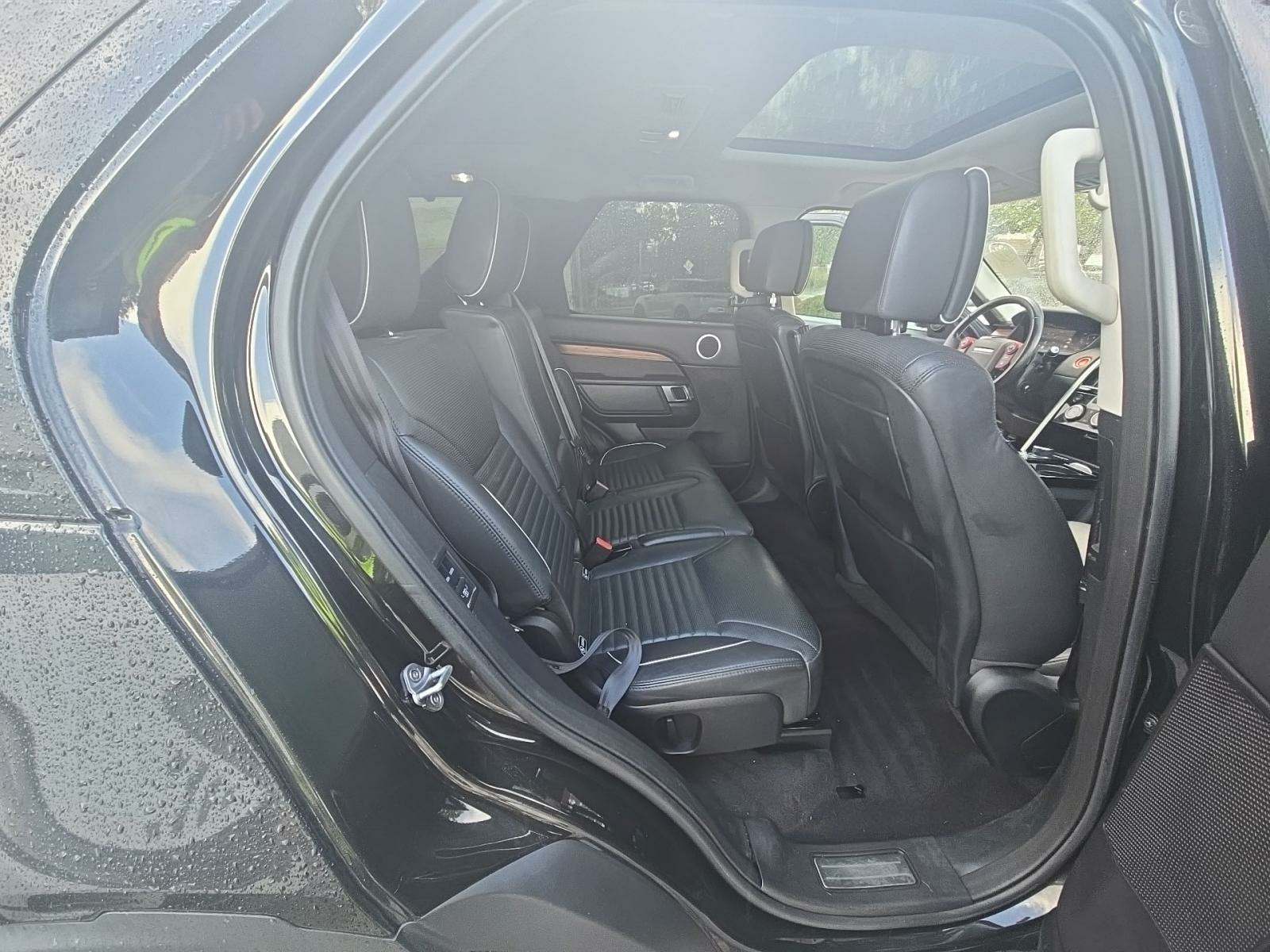 2018 Land Rover Discovery HSE Luxury AWD