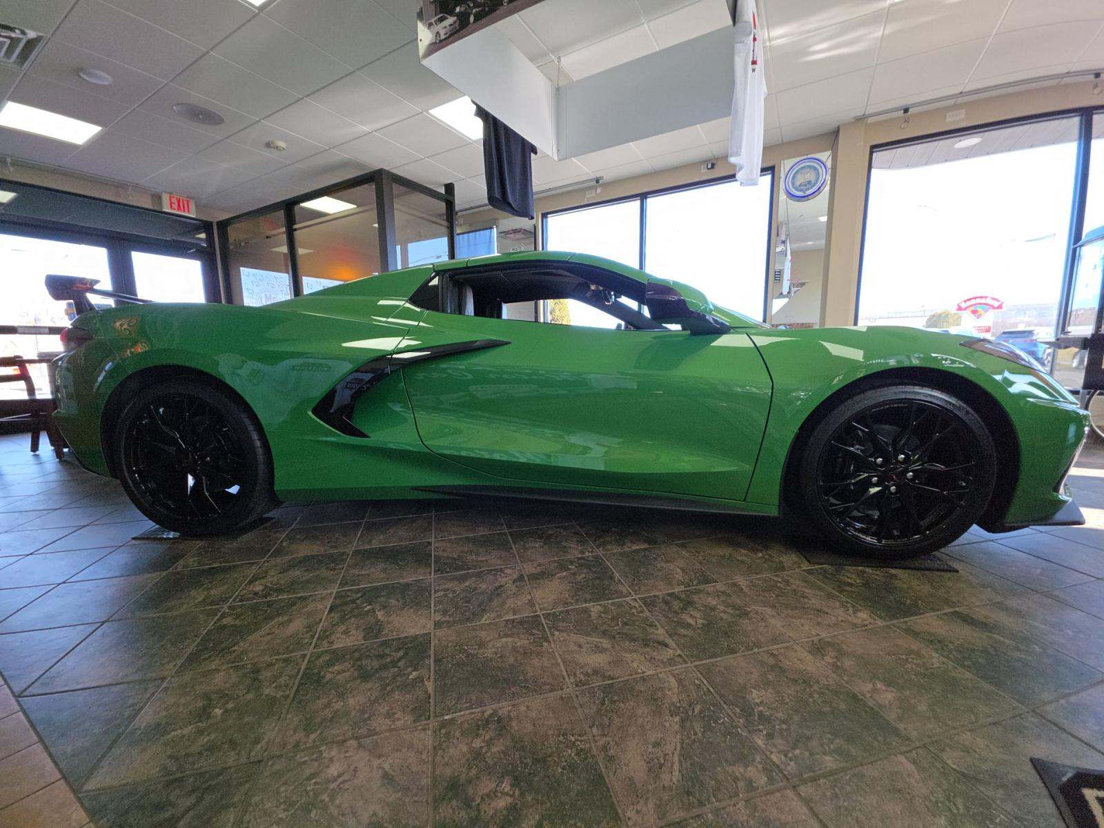 CHEVROLET STINGRAY - 4