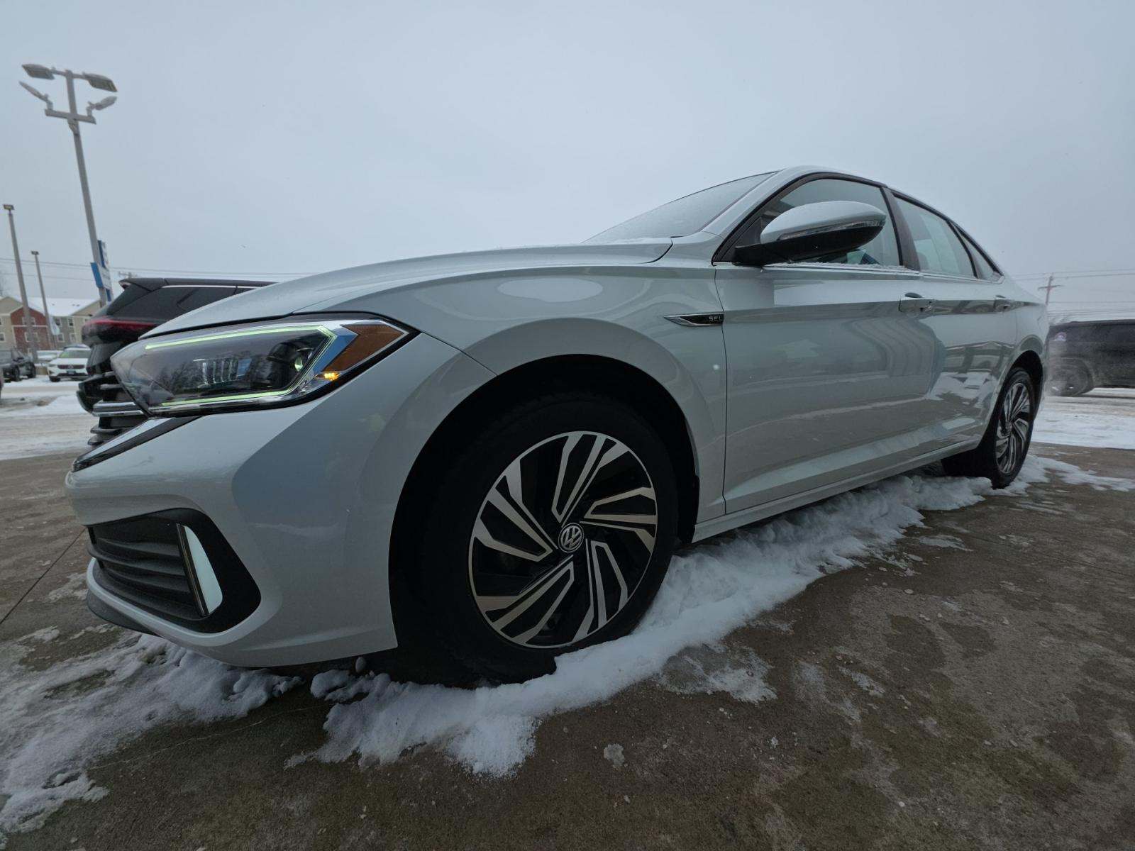 2024 Volkswagen Jetta 1.5T SEL FWD