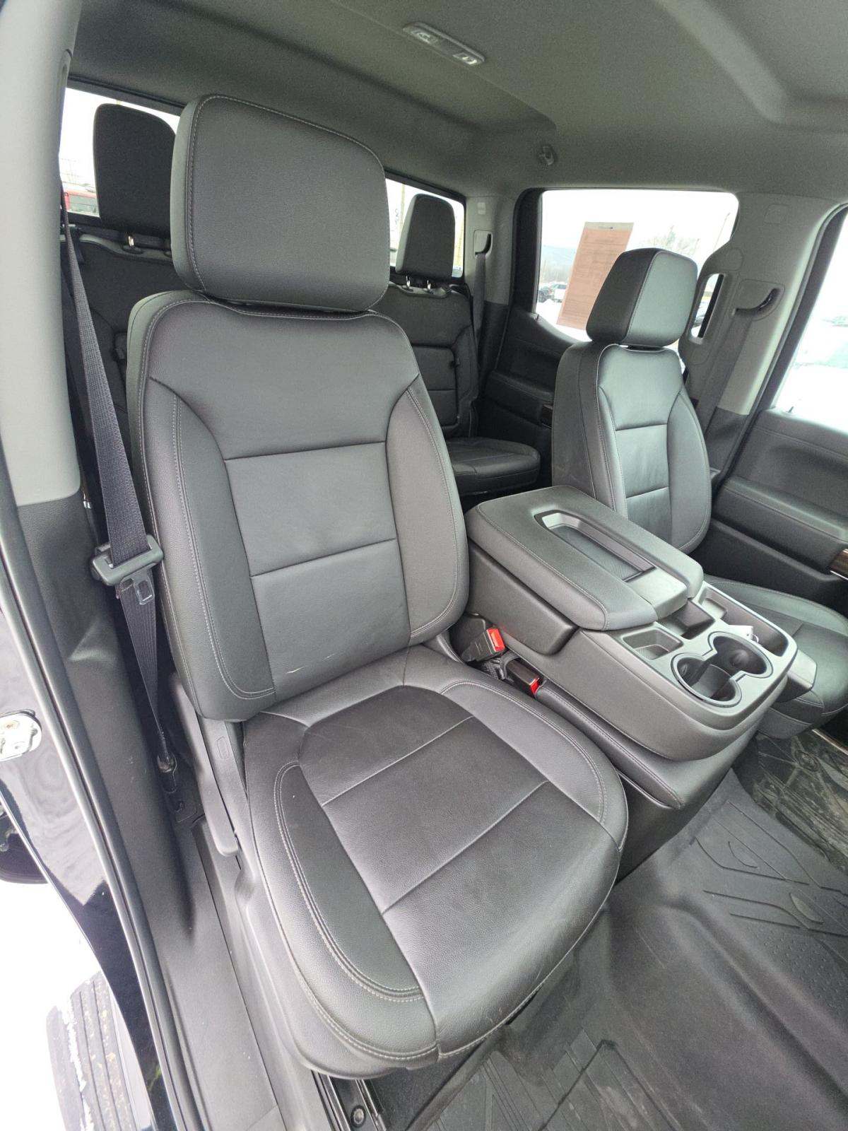 2022 Chevrolet Silverado 1500 LT AWD