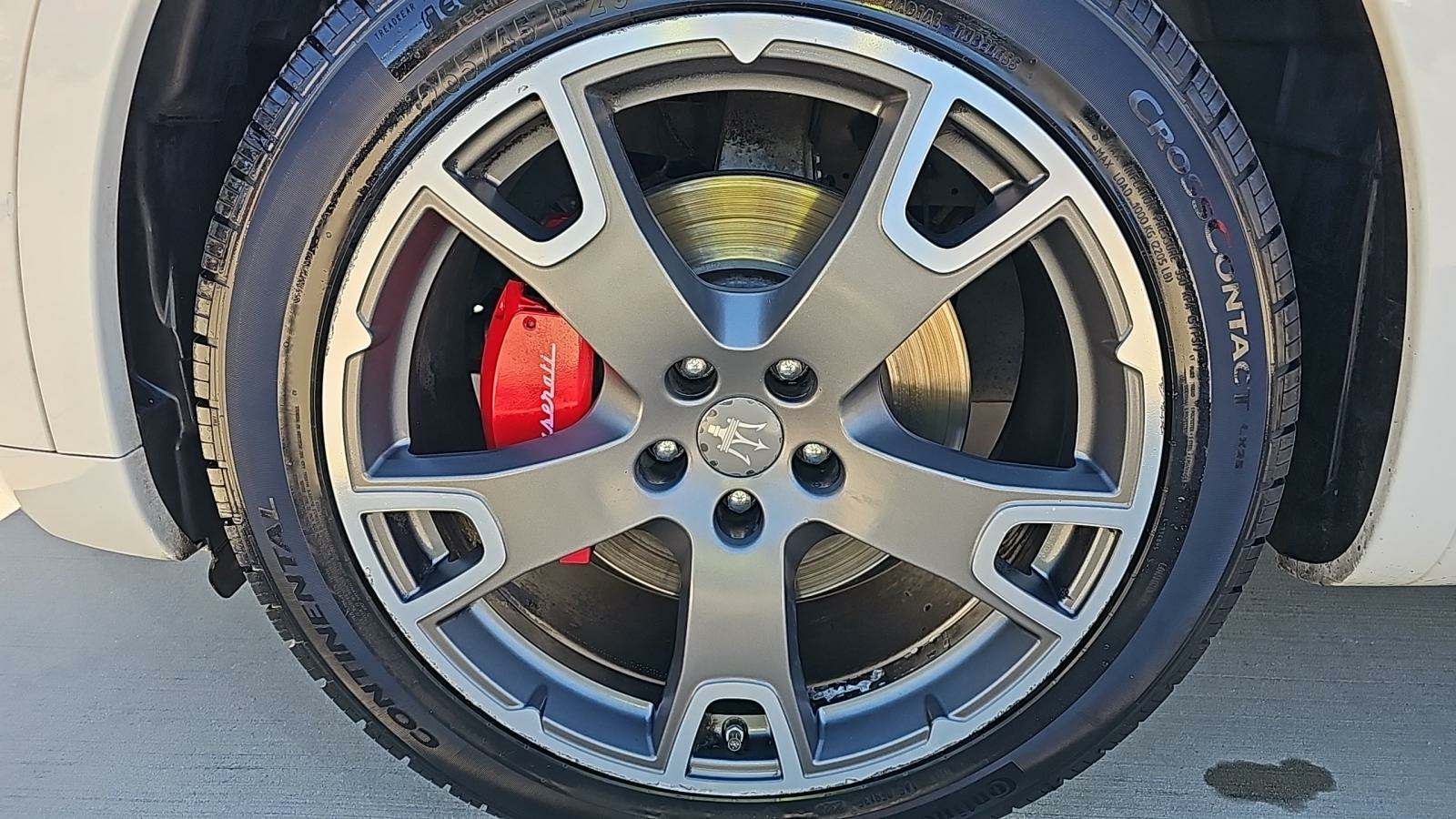 2017 Maserati Levante Base AWD