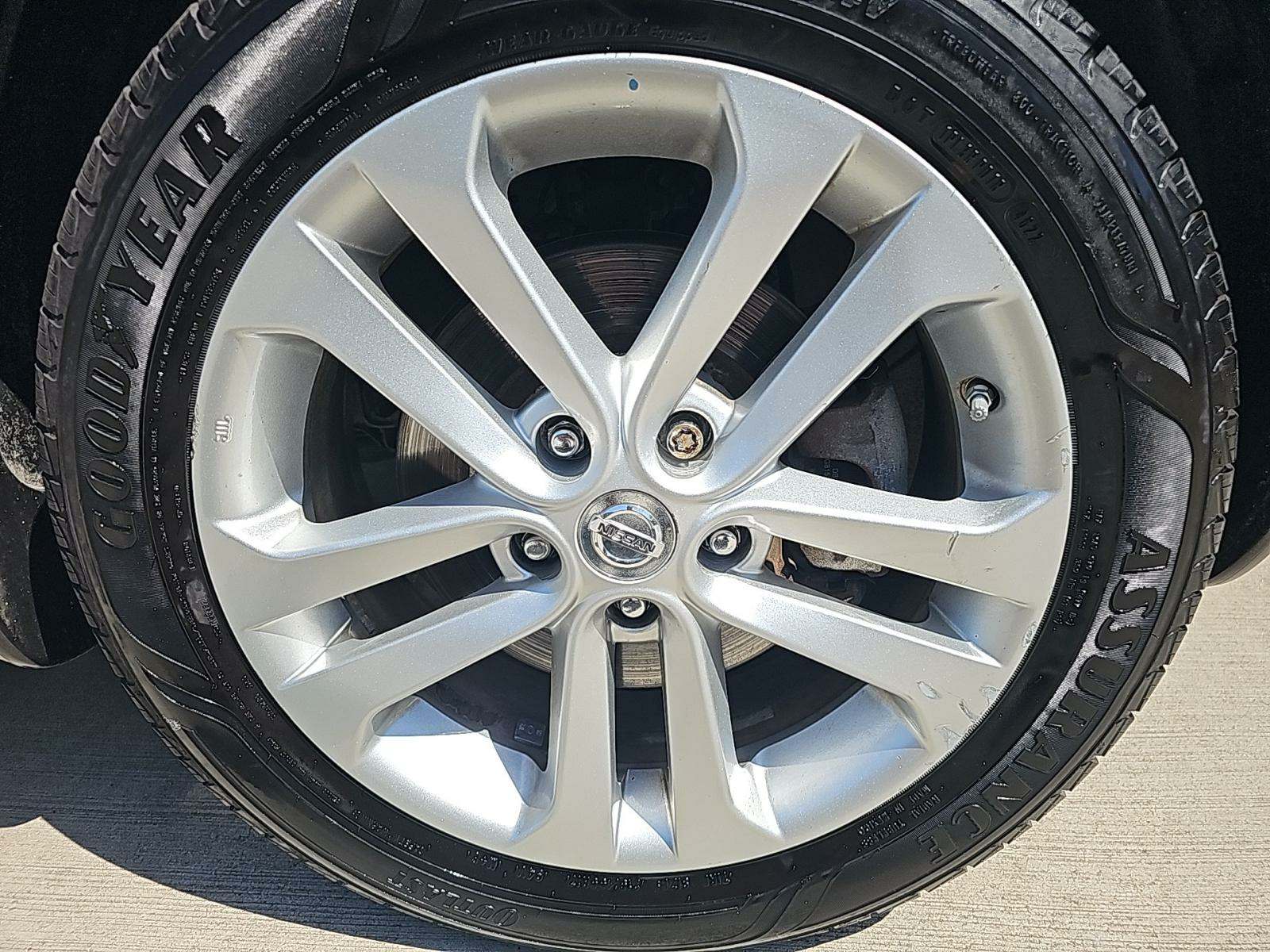 2011 Nissan JUKE SL AWD