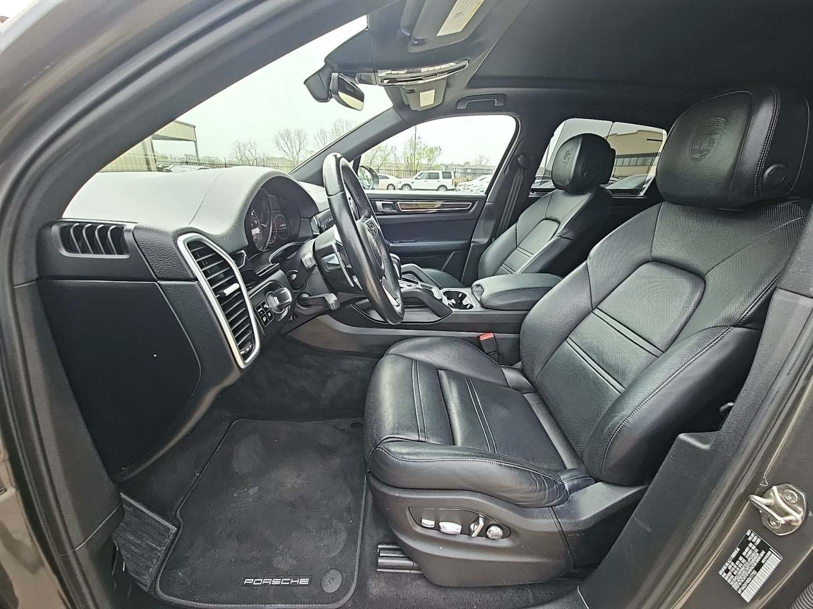 2019 Porsche Cayenne Base AWD