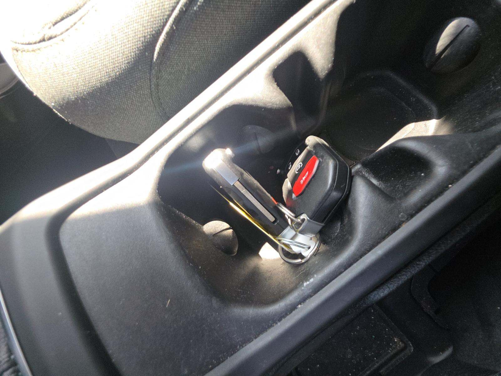 JEEP 4XE SPORT S - 8