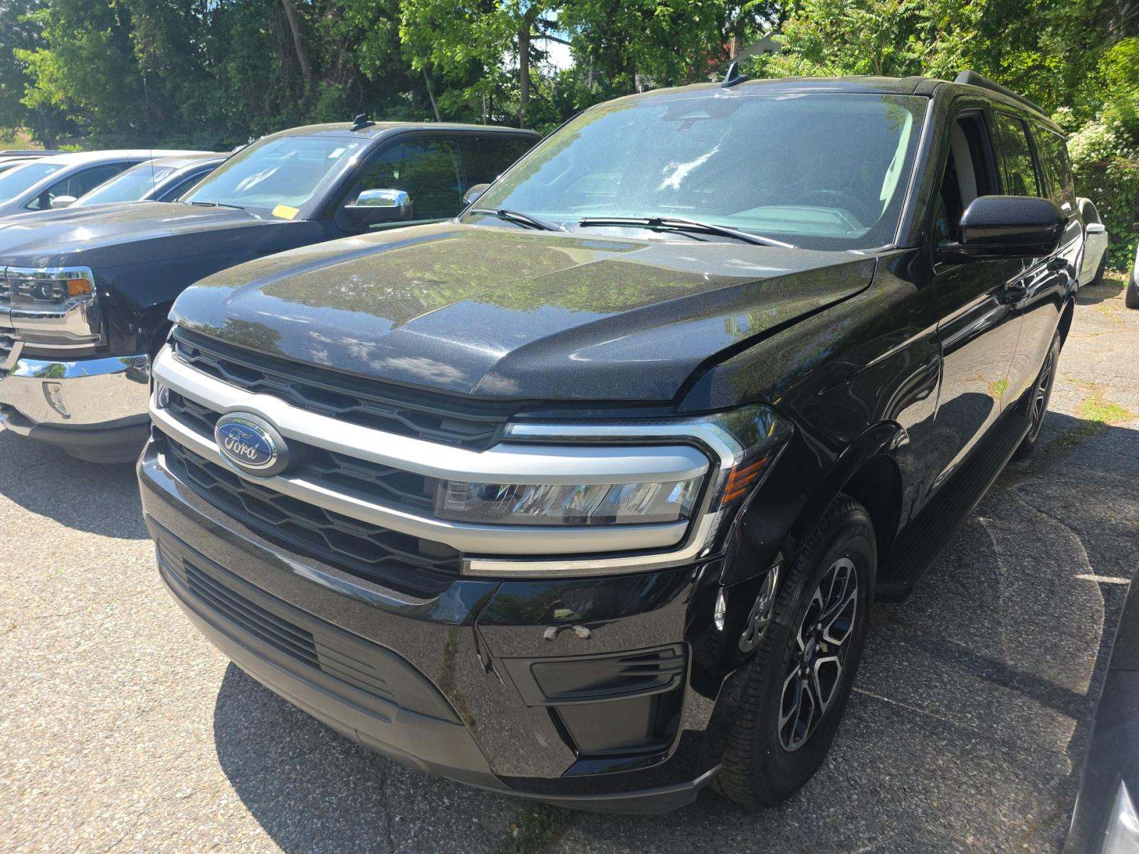 FORD EXPEDITION MAX - 1