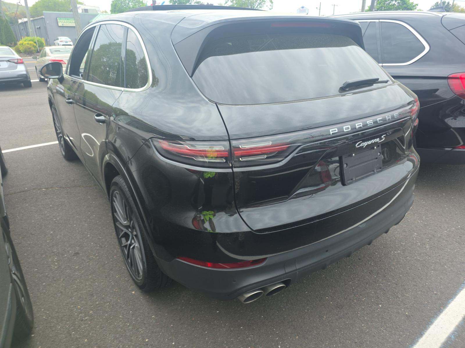 PORSCHE CAYENNE - 2